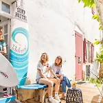 Surf Bed & Breakfast