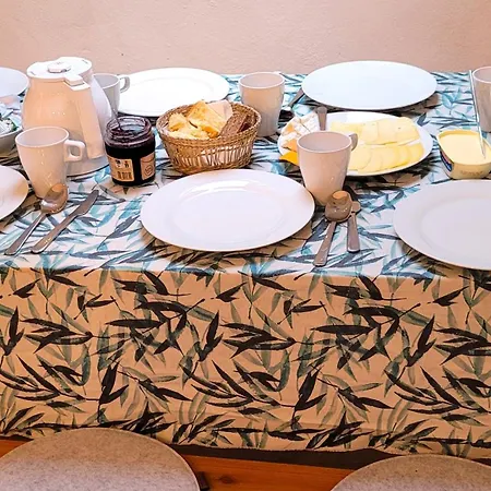 Surf Bed & Breakfast