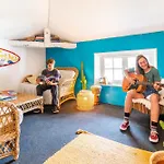 Bed & Breakfast Surf *