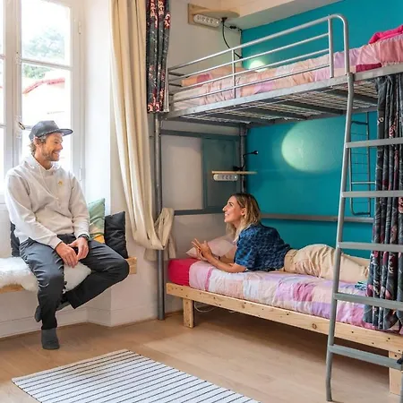 Surf Oda ve Kahvaltı Biarritz