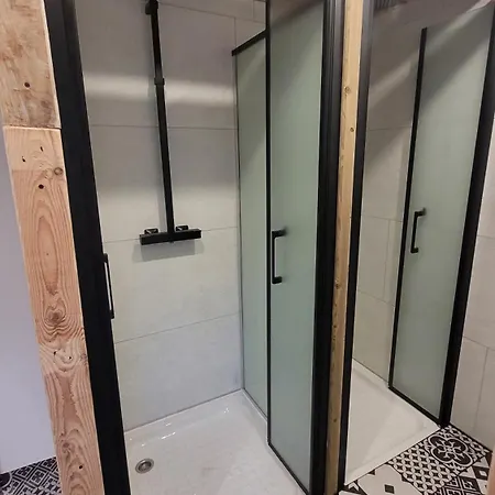 Surf Oda ve Kahvaltı Biarritz