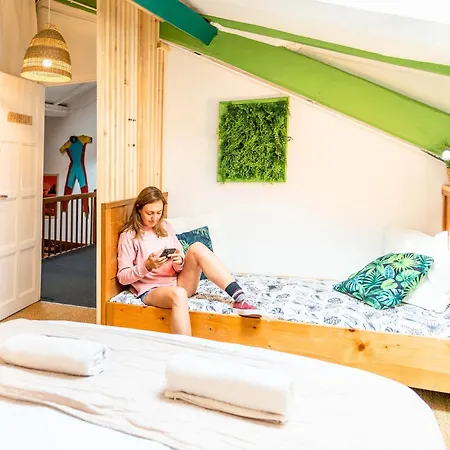Bed and Breakfast Surf